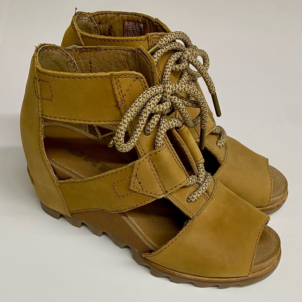 Sorel Joanie Wedge Sandals Size 7
